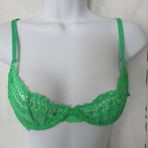 Fenty X Savage 32B Green Lace Push Up Bra Underwire Back Closure